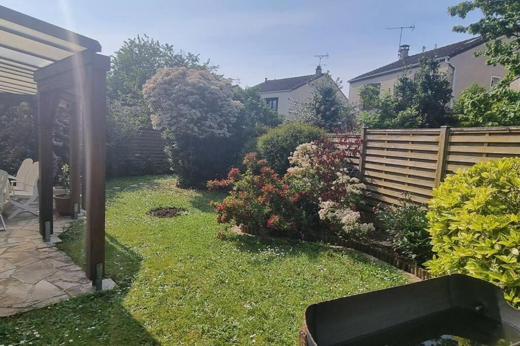 Un Havre De Paix Villa Villepinte  Kültér fotó