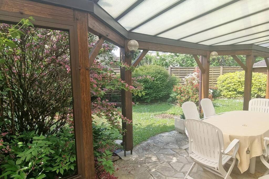 Un Havre De Paix Villa Villepinte  Kültér fotó