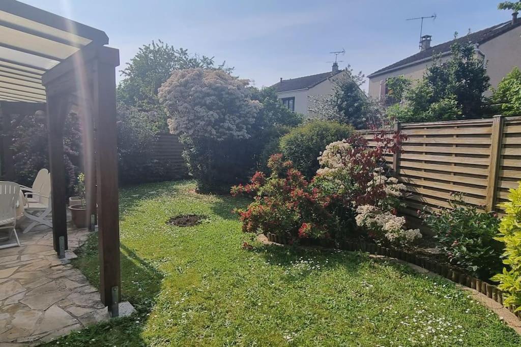 Un Havre De Paix Villa Villepinte  Kültér fotó